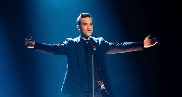 Robbie Williams live blogs the birth of his choosing