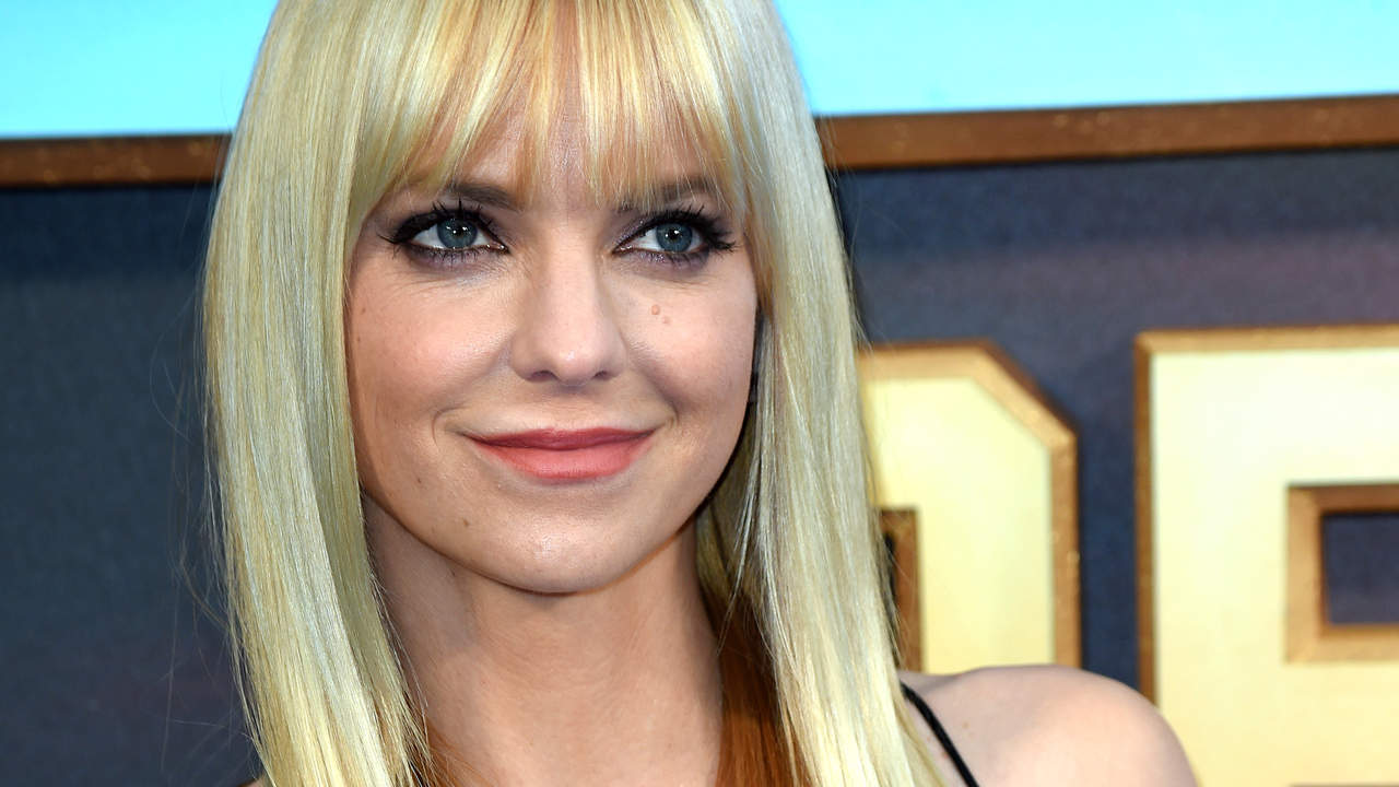 Anna Faris Says Chris Pratt Wasn't Her Best Friend – and Shouldn't Have Been
